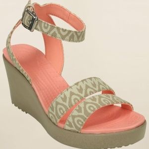 Crocs Womens 'Leigh Graphic Wedge' Open Toe Shoes - size 10. Great condition.
